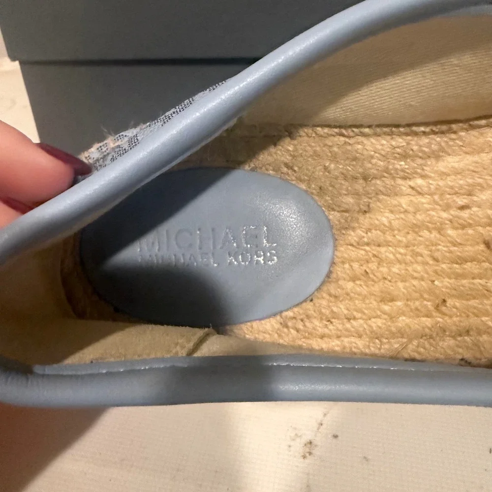 Michael Kors Espadrille Flats Women 9M Blue Excellent Nautical Monogram NL19C
